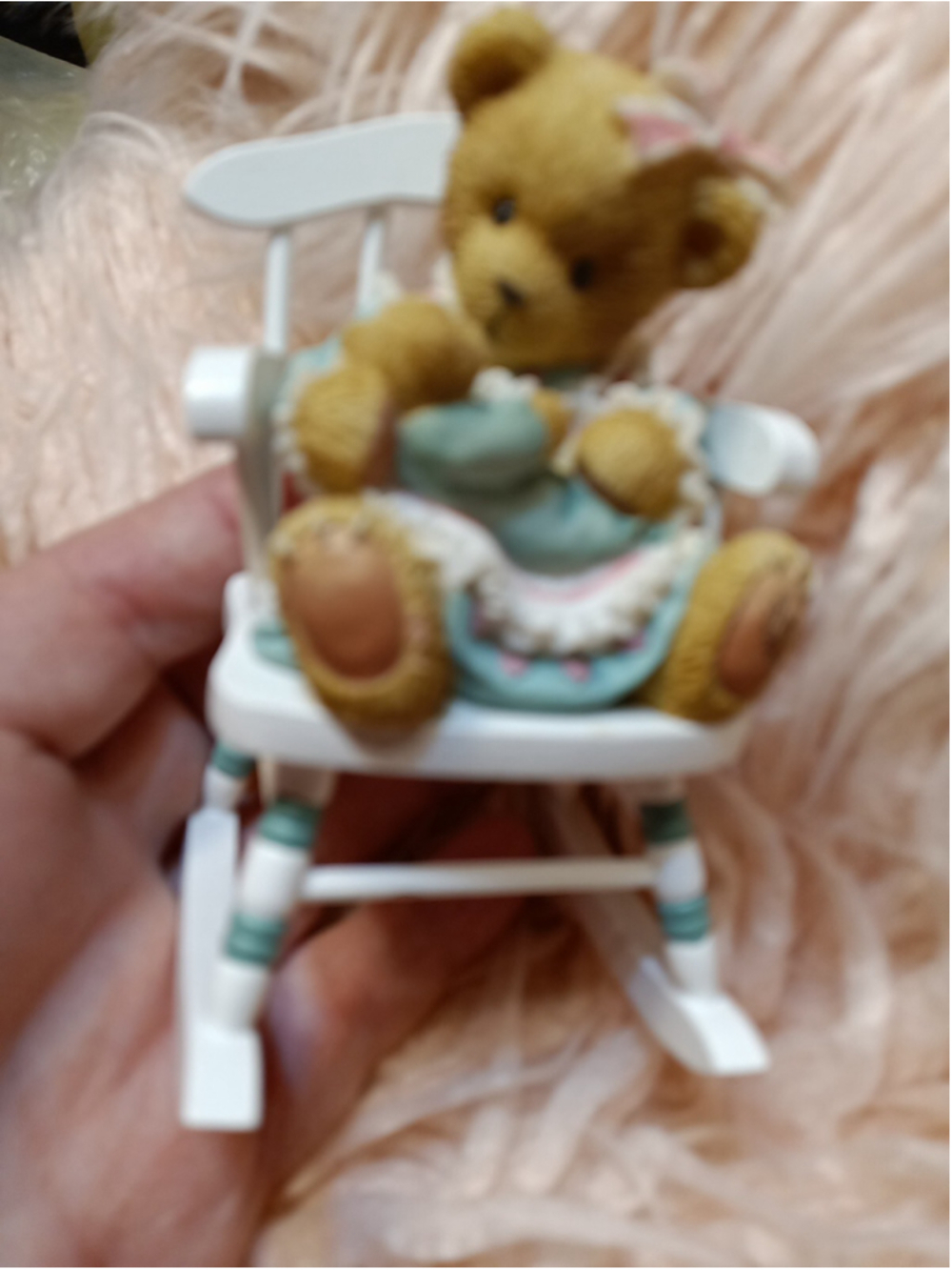 Cherished Teddies 2002 Bear Figurine Lori &Samantha Rocking Chair Holding Bear